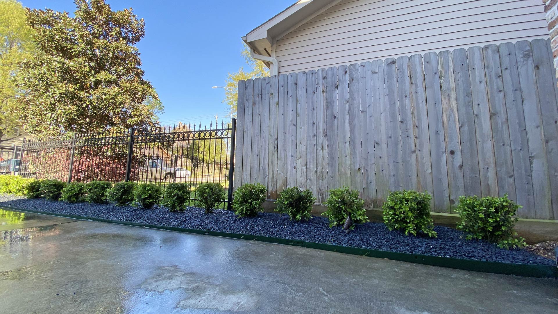 Houston Flowerbed Design