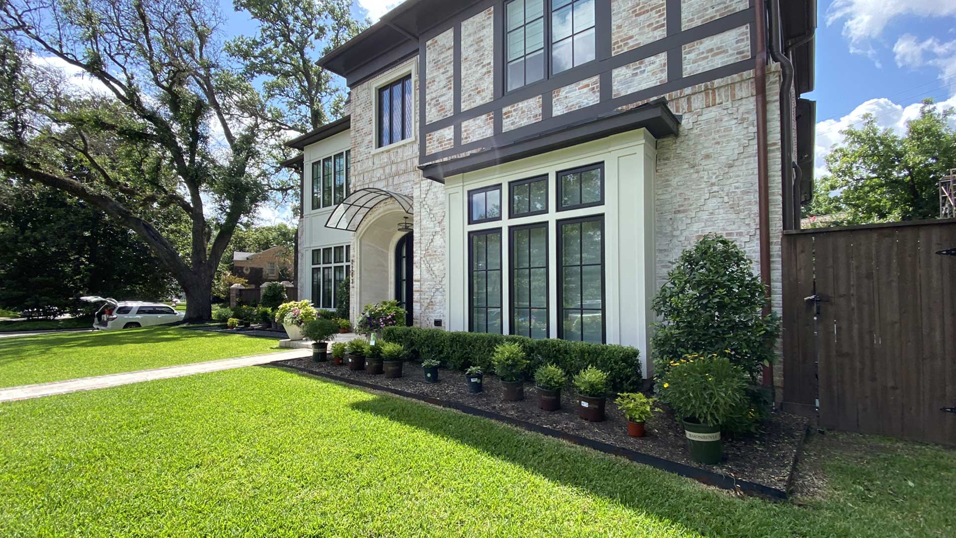 Houston River Oaks Landscape Design